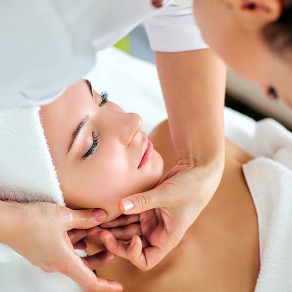 estética facial – facialista profesional